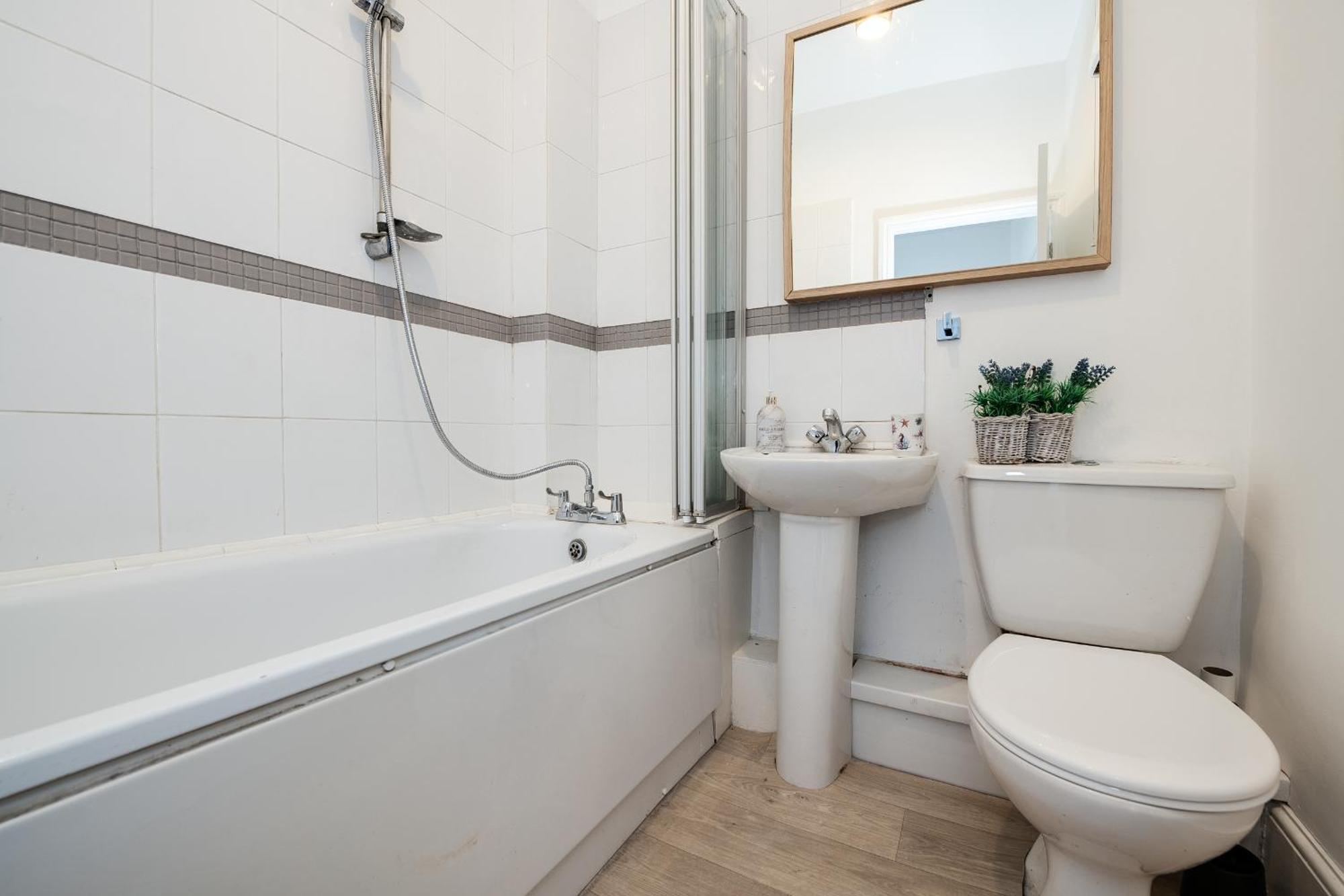 Dockyard Hideaway Nr Gunwharf Quays Apartment Портсмът Екстериор снимка
